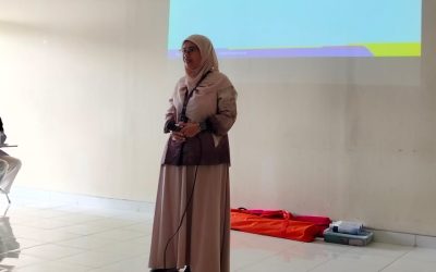 Ns. Nurul Purborini PhD Mengisi Materi Tentang “Pertolongan Cedera Olah Raga” di Kegiatan ERT Fikes