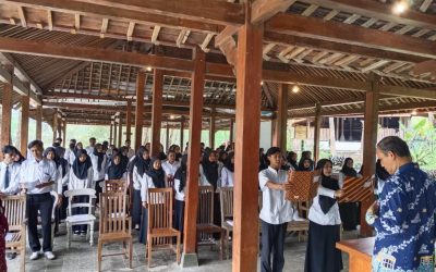 Prodi Ners Gelar Outbond dan Sumpah Pra Klinik: Bekal Mental dan Profesionalisme Menuju Dunia Praktik